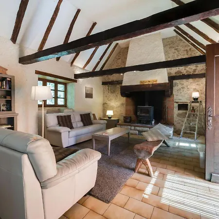 Lavish Mansion With Heated Swimming Pool *