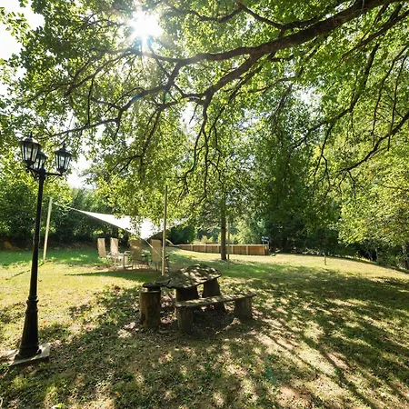 Sunny Watermill With Heated Pool Casa de Férias